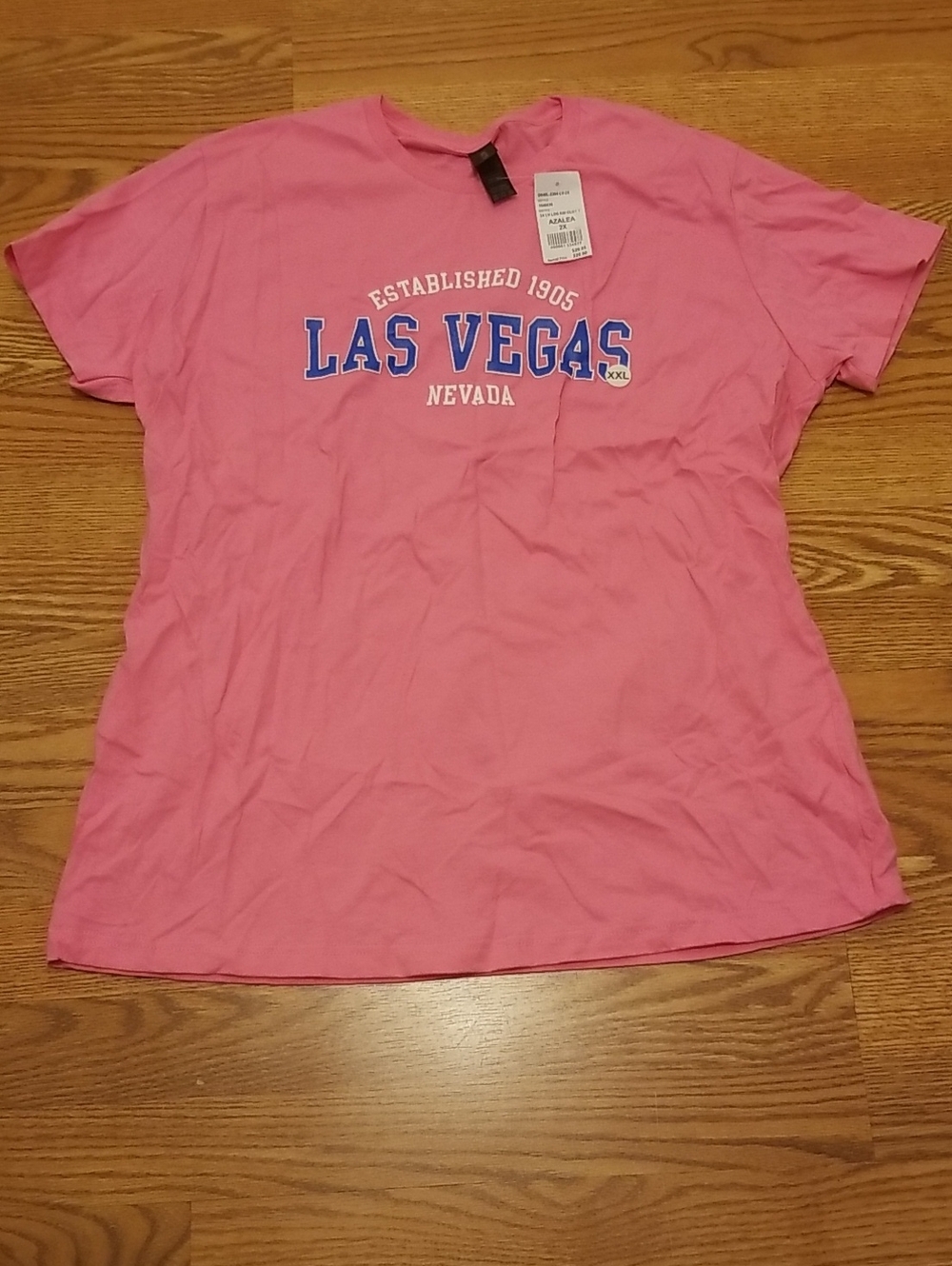 NWT Las Vegas Nevada Pink Graphic Tee - Women